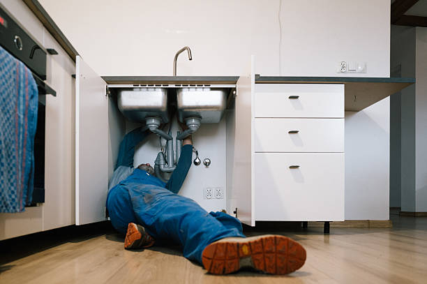 Professional Drain Cleaning technician working in Haiku, HI